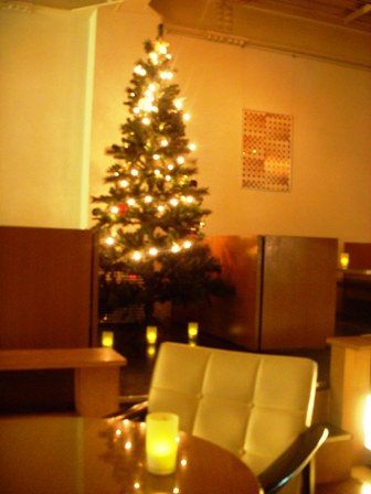 cafe_tree.JPG